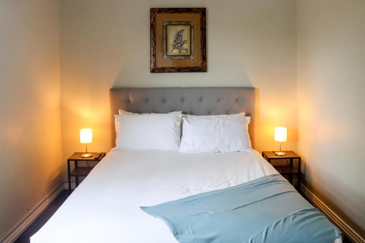 Tates Hotel 윈저 외부 사진